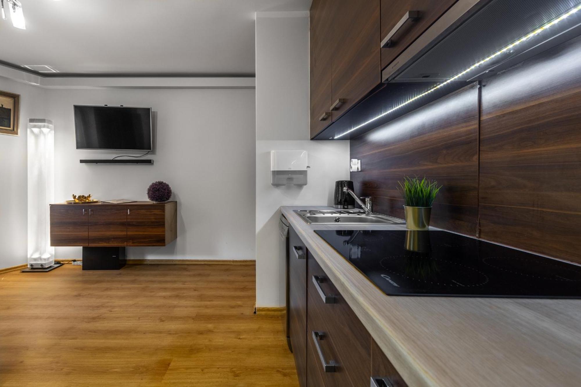 Aparthotel City Center Apartments Криниця-Здруй Екстер'єр фото