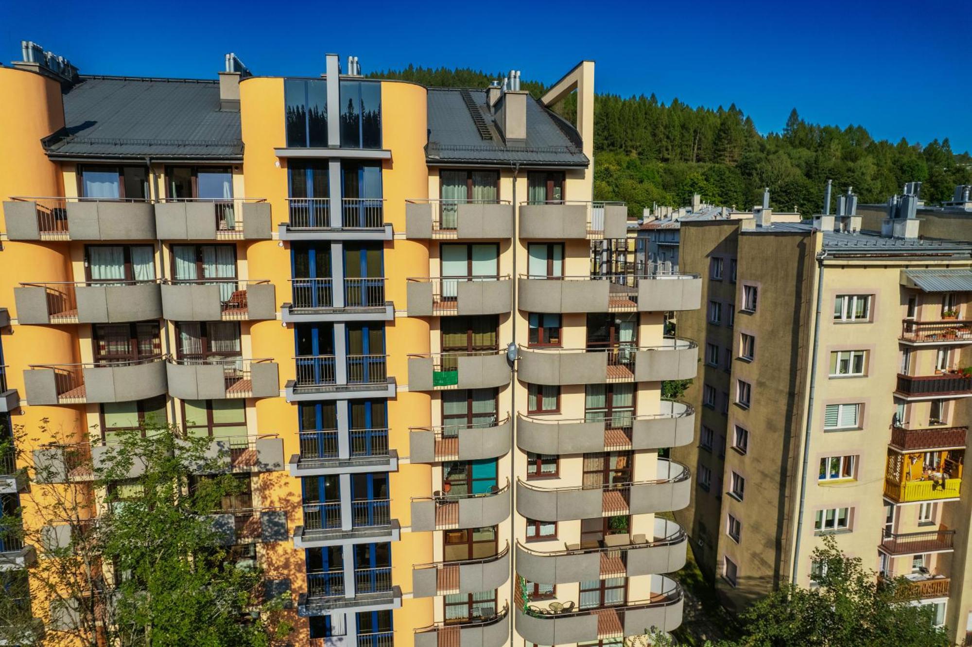 Aparthotel City Center Apartments Криниця-Здруй Екстер'єр фото